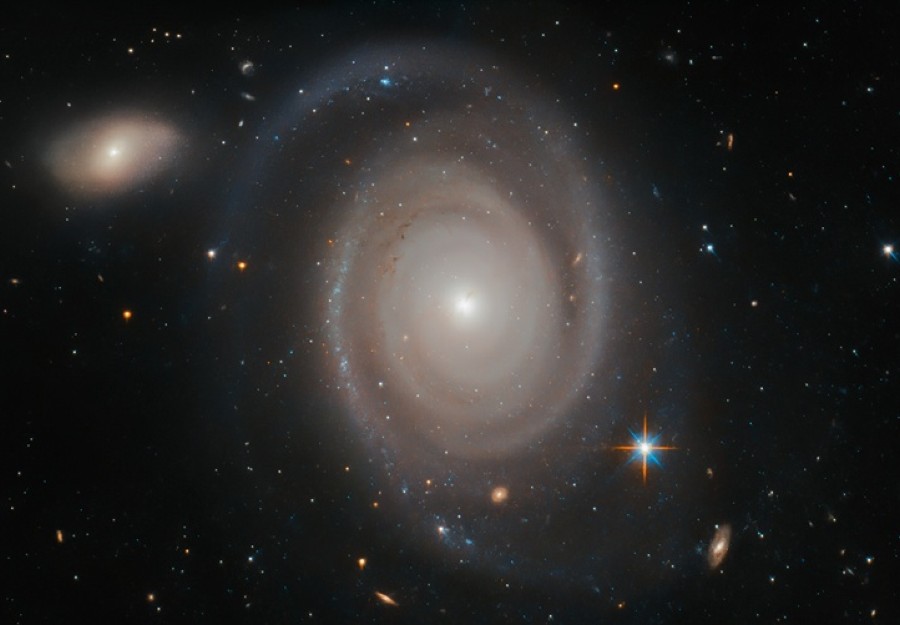 NGC 1706