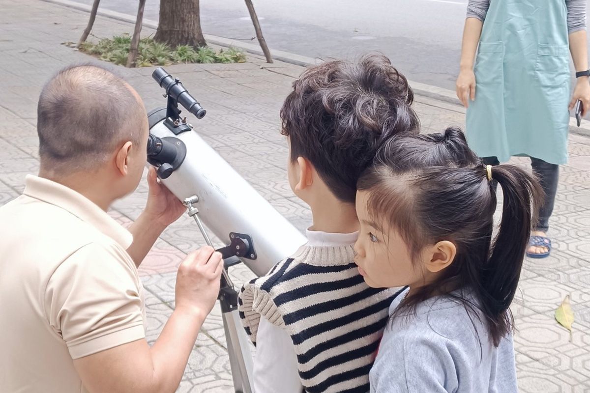 telescope-kids