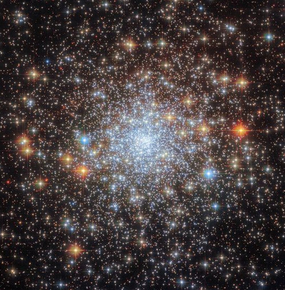 NGC 6652 - Hubble