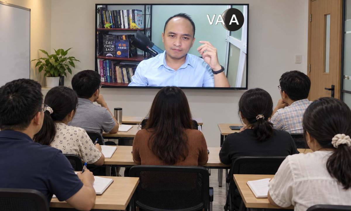 Tuyển sinh lớp học trực tuyến 